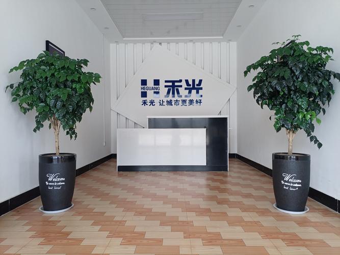 全链路服务矩阵 从广告设计到软件开发的整合之道